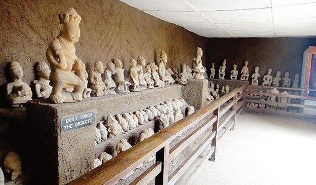 National Museum of Colonial History