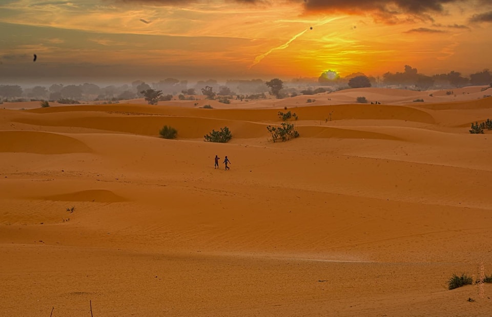 Tulo-Tulowa Sand Dunes