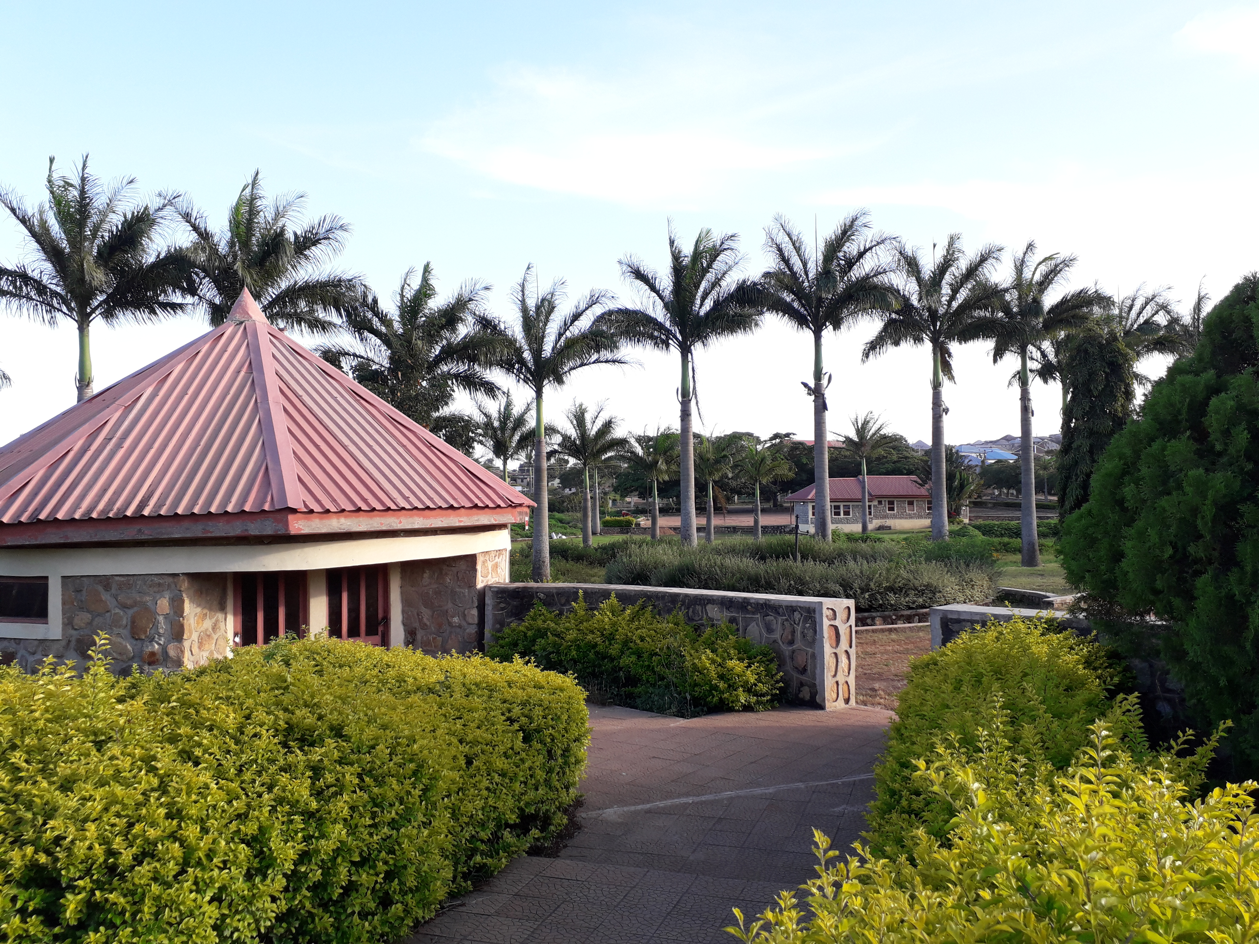 Solomon Lar Amusement Park