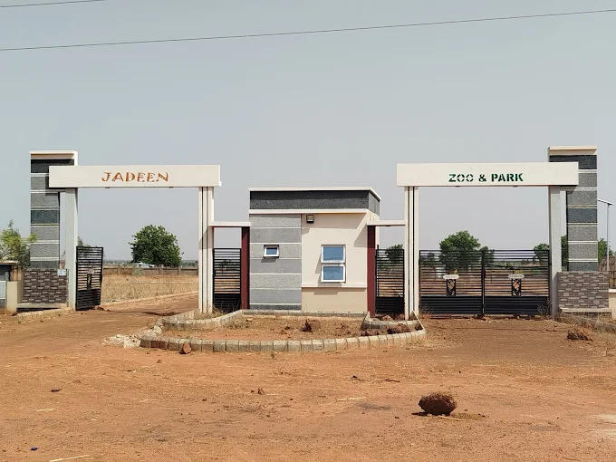 JADEEN ZOO PARK